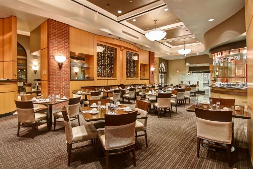 DoubleTree by Hilton Toronto Downtown image 39