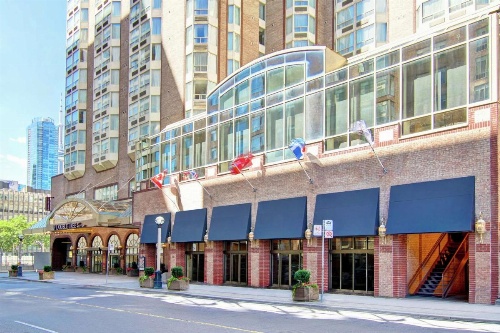 DoubleTree by Hilton Toronto Downtown image 50